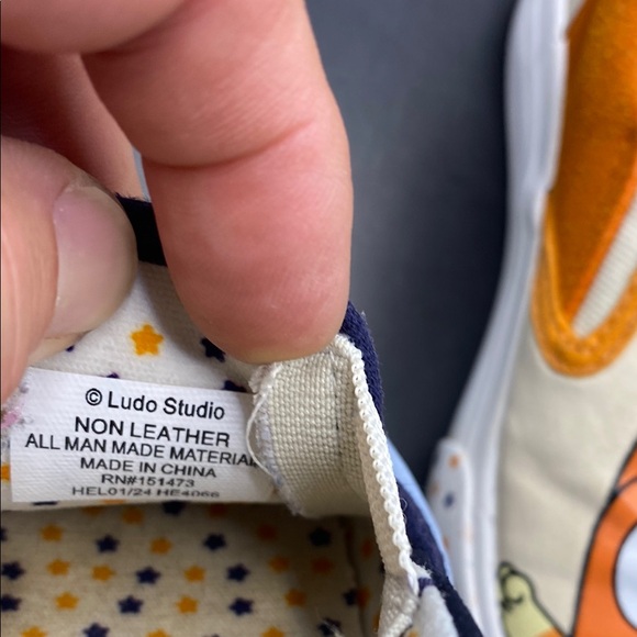 Bluey and Bingo Size 10 girls Slip-On Shoes - Orange and Blue - Picture 8 of 9